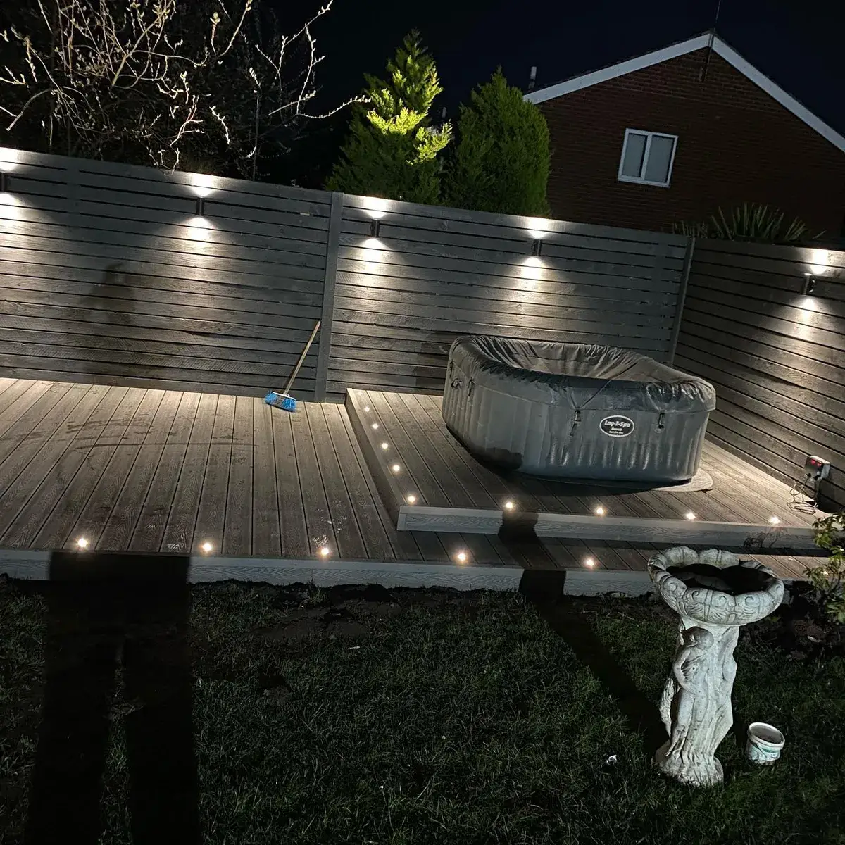 Turfing and edging in Westhoughton