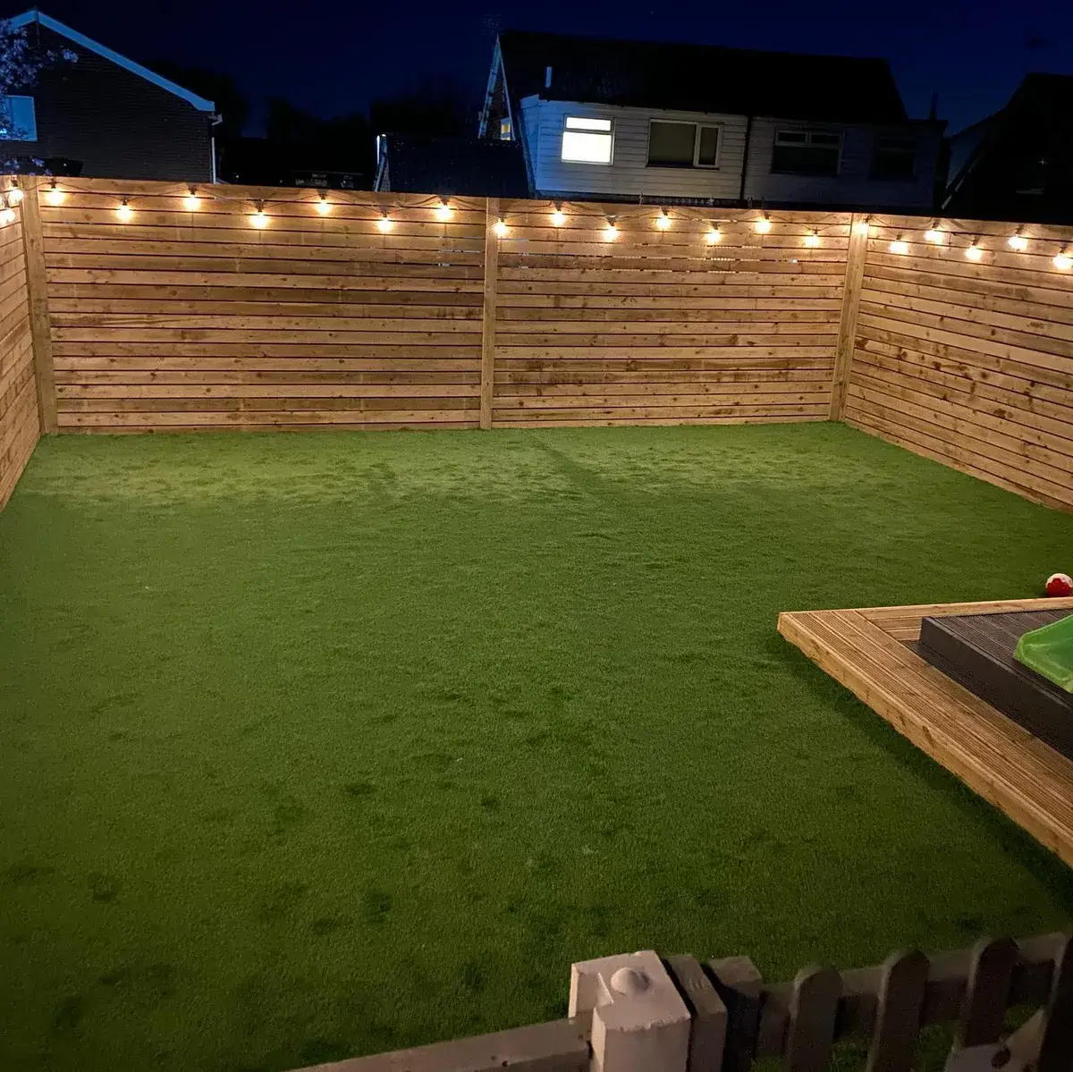 Panel fencing in Hindley