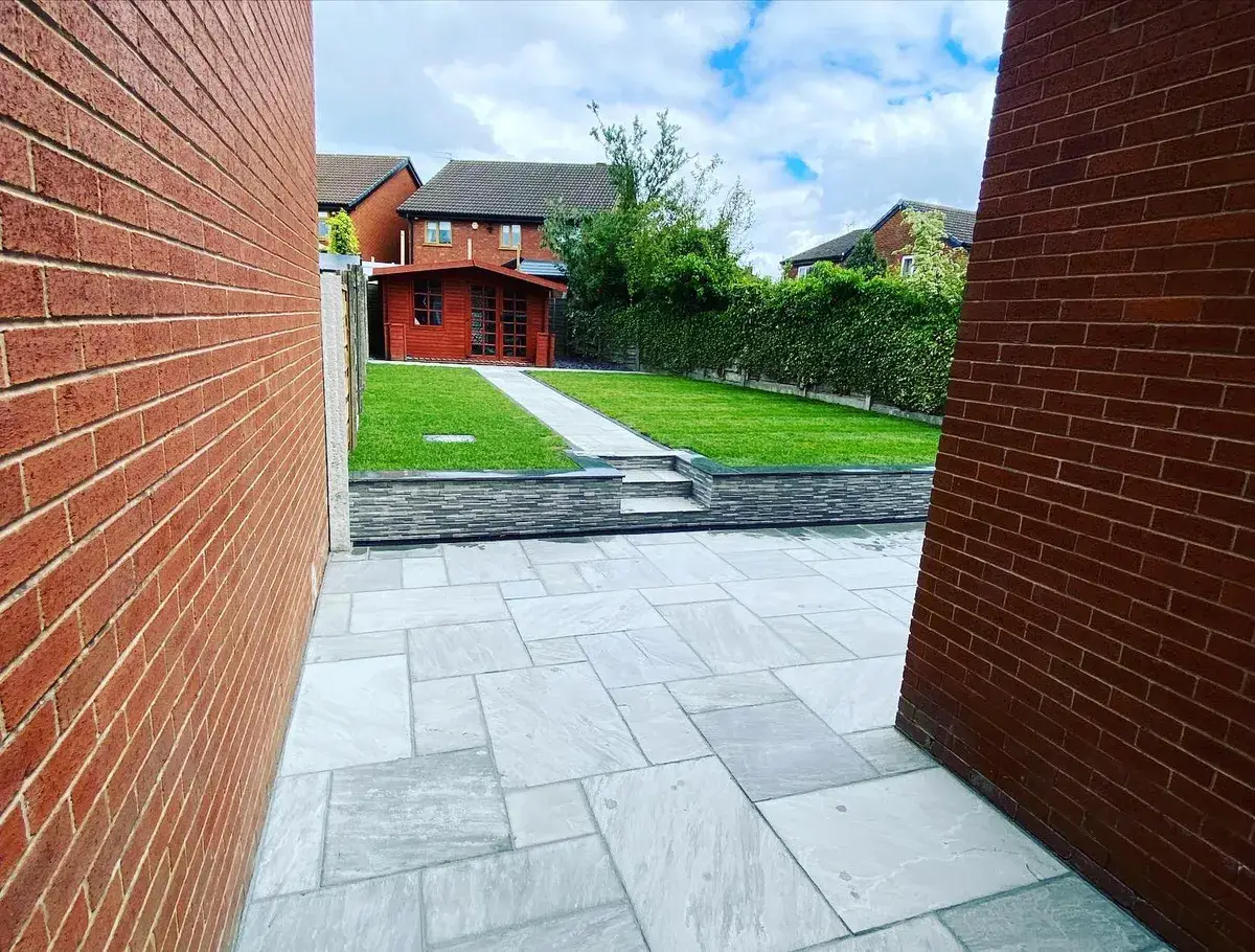 Garden fencing in Horwich