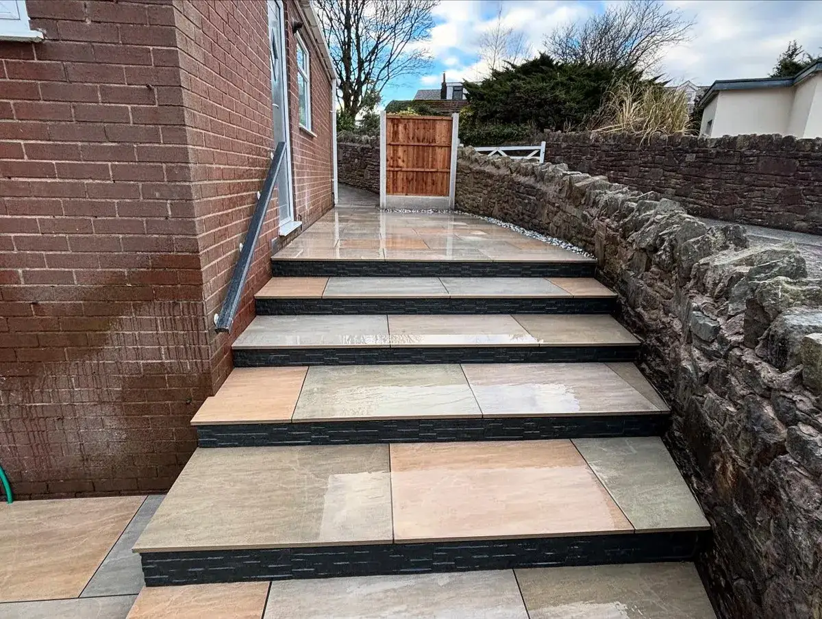 Cedar fencing project in Leigh